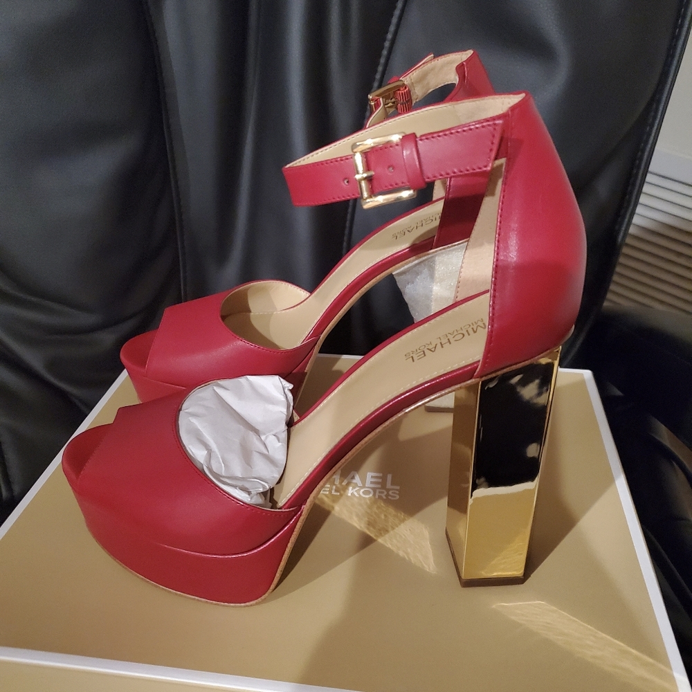 Michael kors shoes - Picture 2 of 7